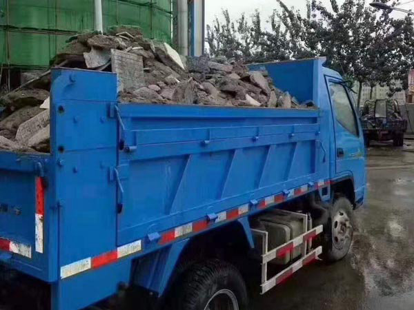 建築垃圾